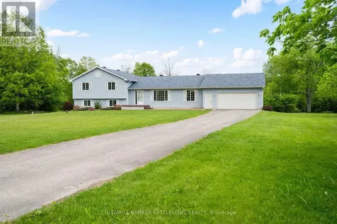 42 Berry Park Lane Rideau Lakes ON K0G 1L0
