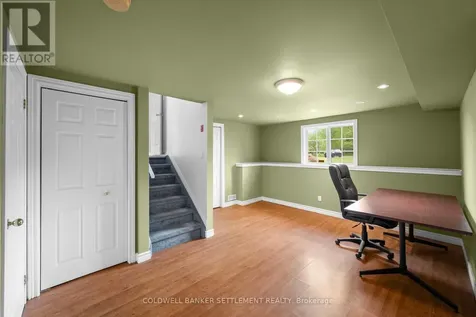 42 Berry Park Lane Rideau Lakes ON K0G 1L0