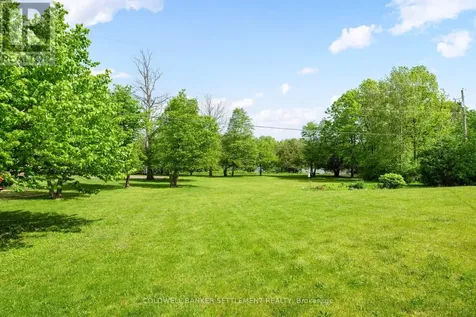 42 Berry Park Lane Rideau Lakes ON K0G 1L0