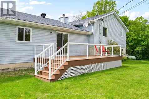 42 Berry Park Lane Rideau Lakes ON K0G 1L0