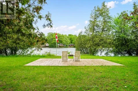 42 Berry Park Lane Rideau Lakes ON K0G 1L0