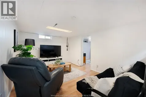 3581 Wolfe Court Windsor ON N9C 1X2