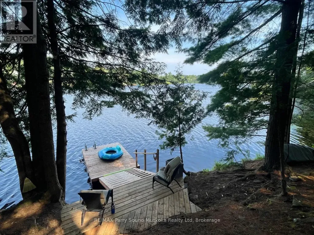 110D Louisa Street Parry Sound ON P2A 2V3