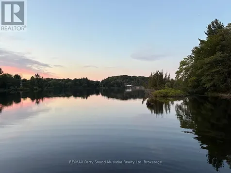 110D Louisa Street Parry Sound ON P2A 2V3