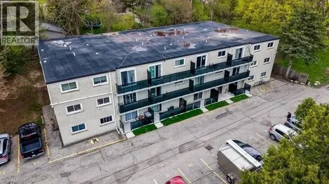 930 Eagle Street North Cambridge ON N3H 1C4