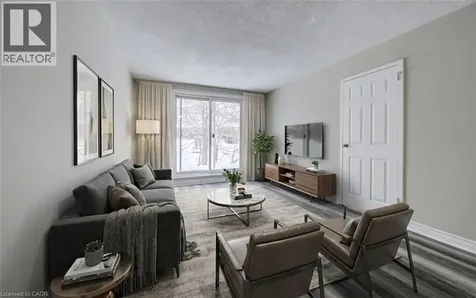 930 Eagle Street North Cambridge ON N3H 1C4