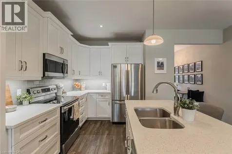 15 Winterberry Lane Waterford ON N0E 1Y0