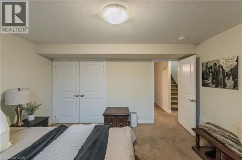 15 Winterberry Lane Waterford ON N0E 1Y0