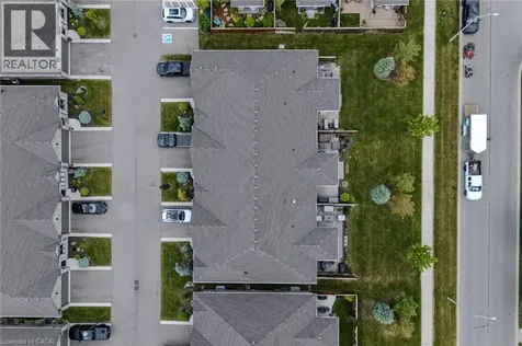 15 Winterberry Lane Waterford ON N0E 1Y0