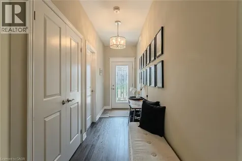 15 Winterberry Lane Waterford ON N0E 1Y0