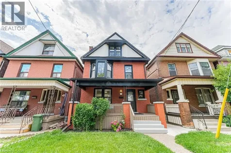 15 Barnesdale Avenue North Hamilton ON L8L 6R4