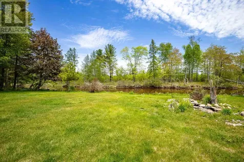144 Pointe Louise Drive Sault Ste Marie ON P6A 5K6