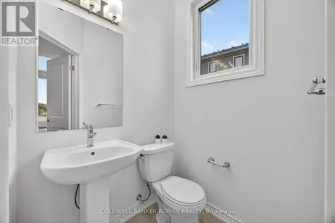 29 Milady Crescent Barrie ON L9J 0X3