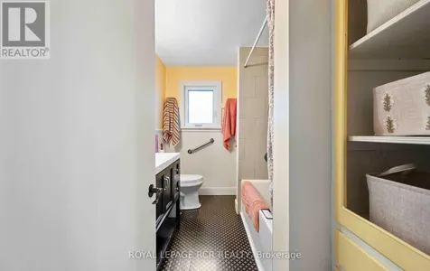 7 Third Avenue Orangeville ON L9W 1G8