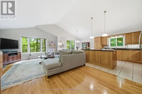 1098 Stoney Point Road Brighton ON K0K 1H0