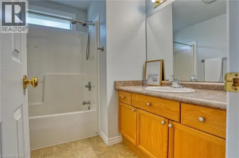 35 Lady Court St. Marys ON N4X 1E5