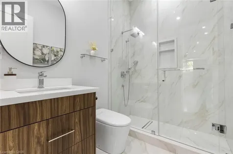 455 Samford Place Oakville ON L6L 4E7