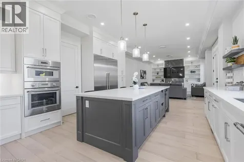 455 Samford Place Oakville ON L6L 4E7
