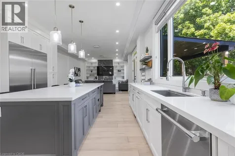 455 Samford Place Oakville ON L6L 4E7