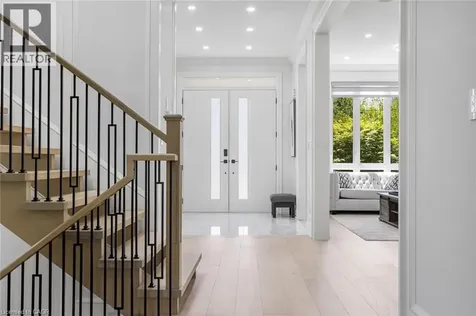 455 Samford Place Oakville ON L6L 4E7