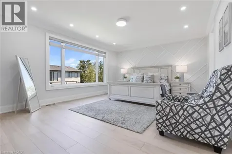 455 Samford Place Oakville ON L6L 4E7
