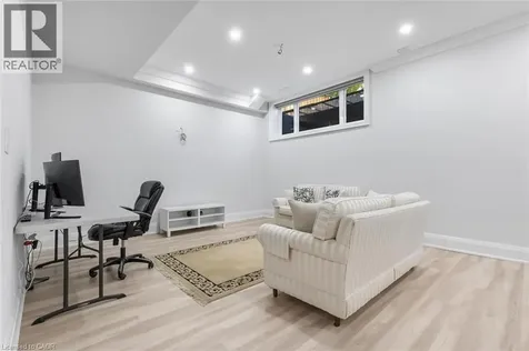 455 Samford Place Oakville ON L6L 4E7