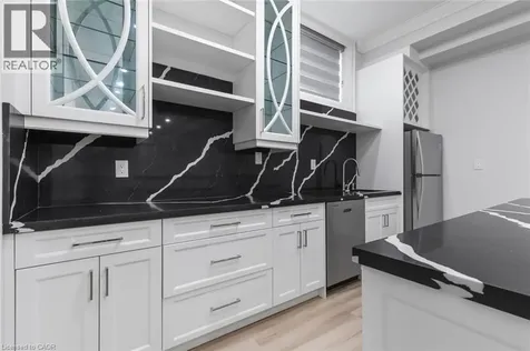 455 Samford Place Oakville ON L6L 4E7