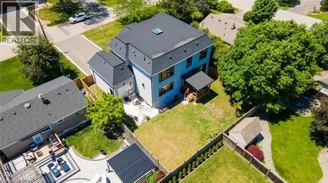 455 Samford Place Oakville ON L6L 4E7