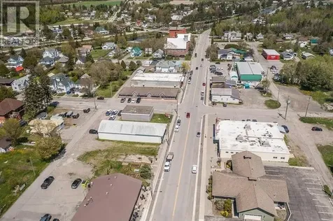 182 & 184 Main Street Thessalon ON P0R 1L0