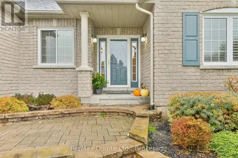 5 Hickory Court Brighton ON K0K 1H0