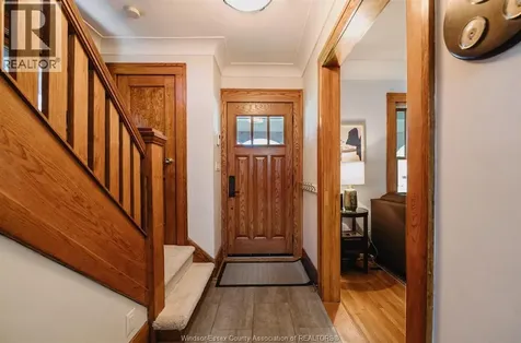 1249 Moy Avenue Windsor ON N8X 4S4