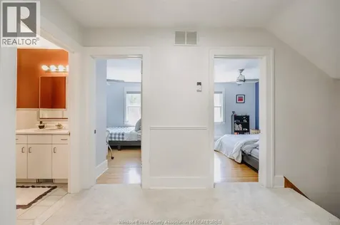 1249 Moy Avenue Windsor ON N8X 4S4