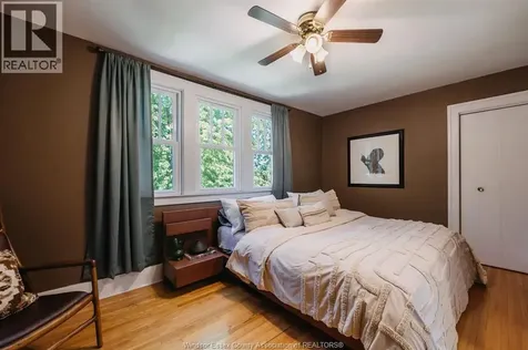 1249 Moy Avenue Windsor ON N8X 4S4