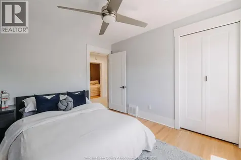 1249 Moy Avenue Windsor ON N8X 4S4