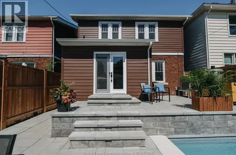 1249 Moy Avenue Windsor ON N8X 4S4