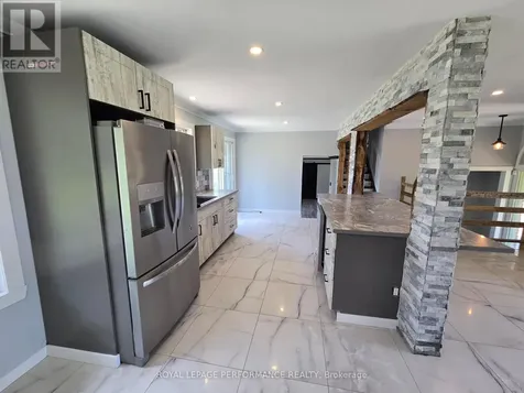 3494 Marydale Avenue South Stormont ON K6K 1N9