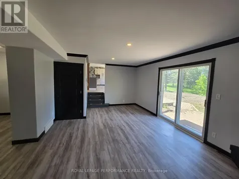 3494 Marydale Avenue South Stormont ON K6K 1N9