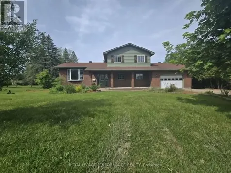 3494 Marydale Avenue South Stormont ON K6K 1N9