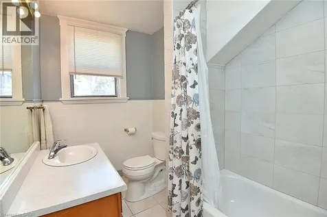 70 Ray Street South Hamilton ON L8P 3V6