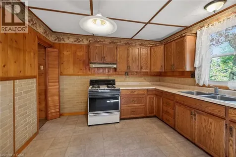 13 Brant Street Hamilton ON L8L 4C5