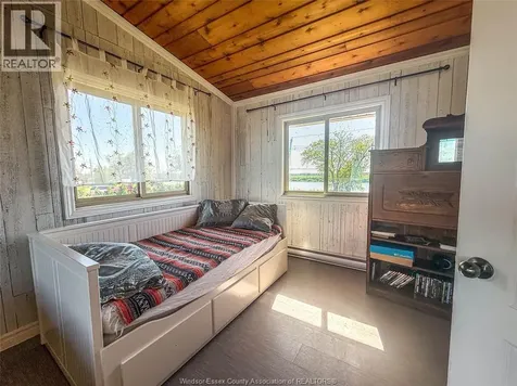 91 Marentette Beach Road Leamington ON N8H 3V7