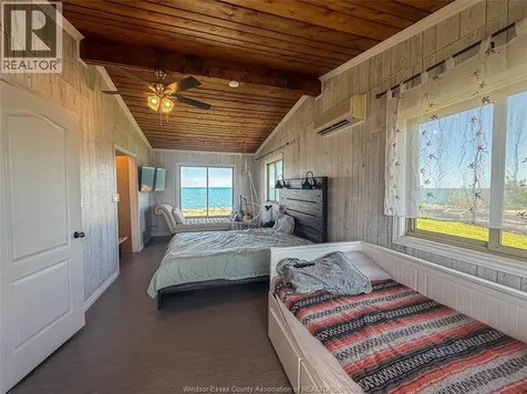 91 Marentette Beach Road Leamington ON N8H 3V7