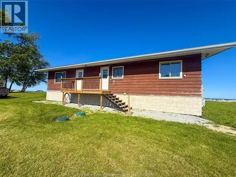 91 Marentette Beach Road Leamington ON N8H 3V7