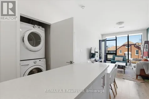 690 King Street West Kitchener ON N2G 0B9