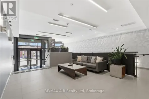 690 King Street West Kitchener ON N2G 0B9