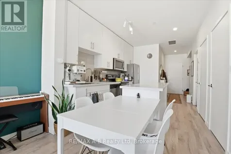 690 King Street West Kitchener ON N2G 0B9
