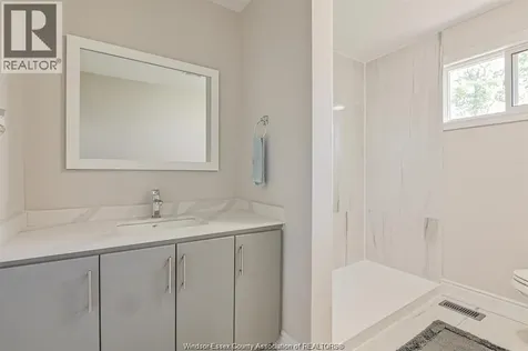 262 Cotterie Park Leamington ON N0P 2P0