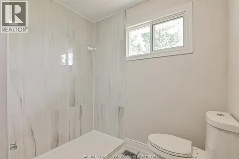 262 Cotterie Park Leamington ON N0P 2P0