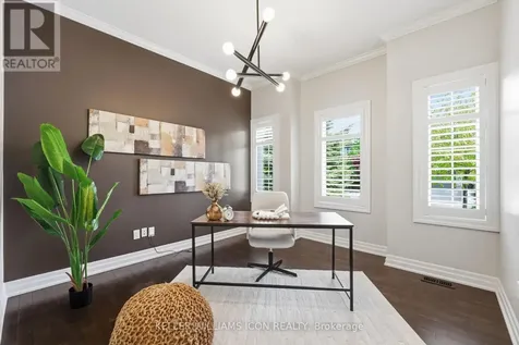 246 Madhu Crescent Ottawa ON K2C 4J3