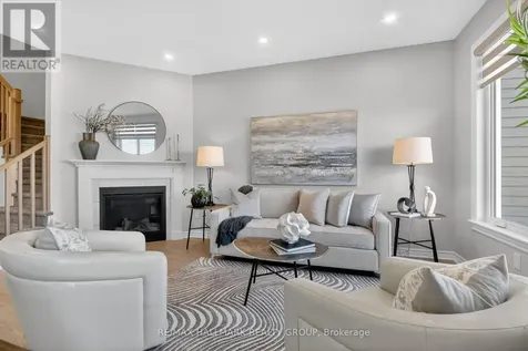 737 Maverick Crescent Ottawa ON K2S 2X1